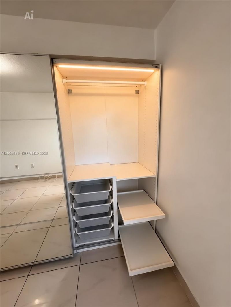 280 SW 20th Rd , Unit 504, Miami, FL 33129 Photo