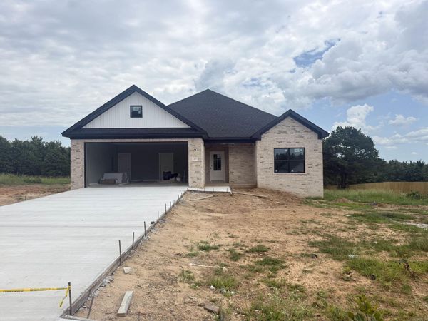 57 Summer Sky Drive, Greenbrier, AR 72058