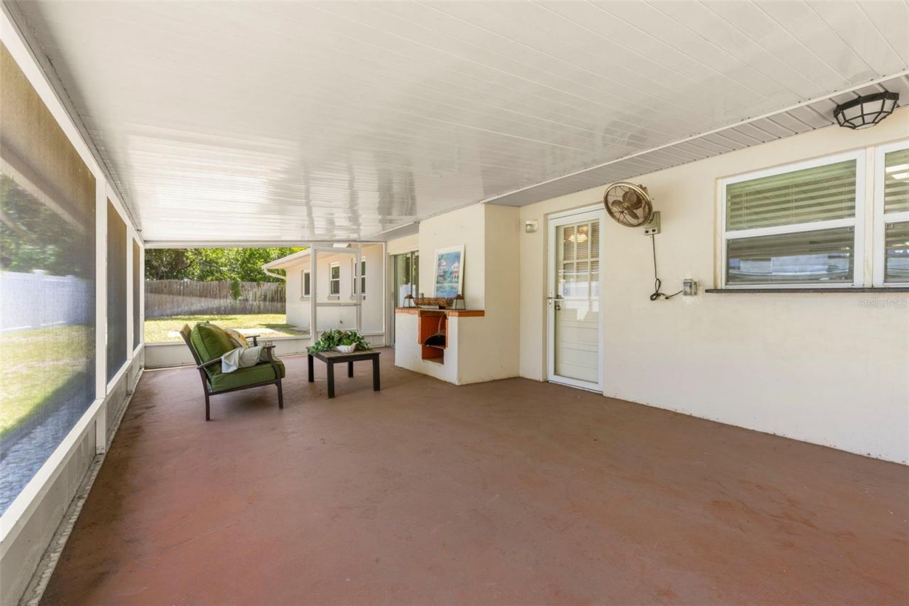 2391 66th Terrace S, Saint Petersburg, FL 33712 Photo
