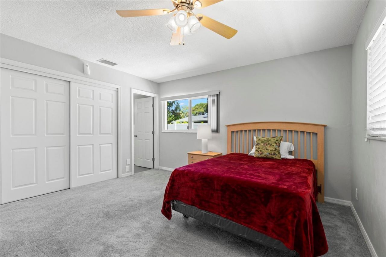2391 66th Terrace S, Saint Petersburg, FL 33712 Photo