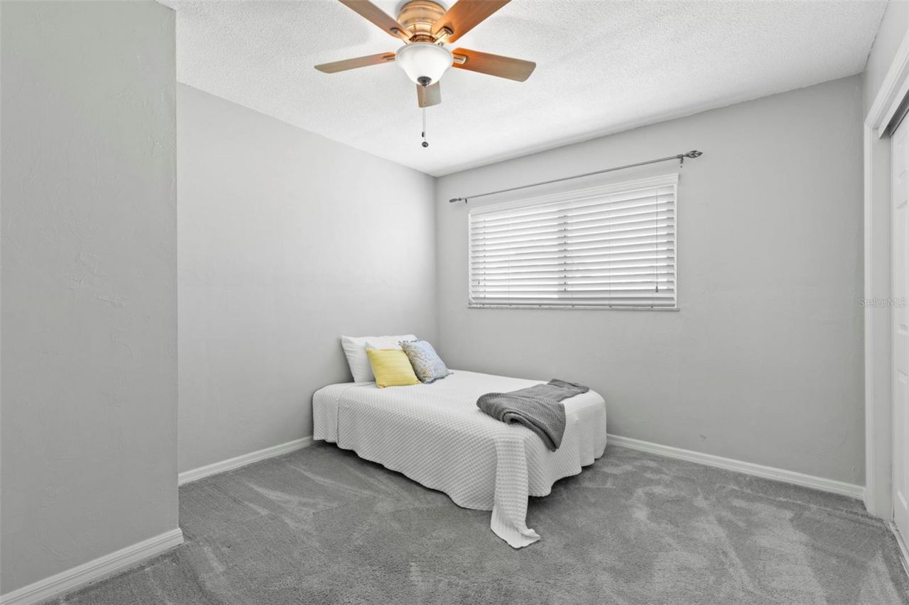 2391 66th Terrace S, Saint Petersburg, FL 33712 Photo