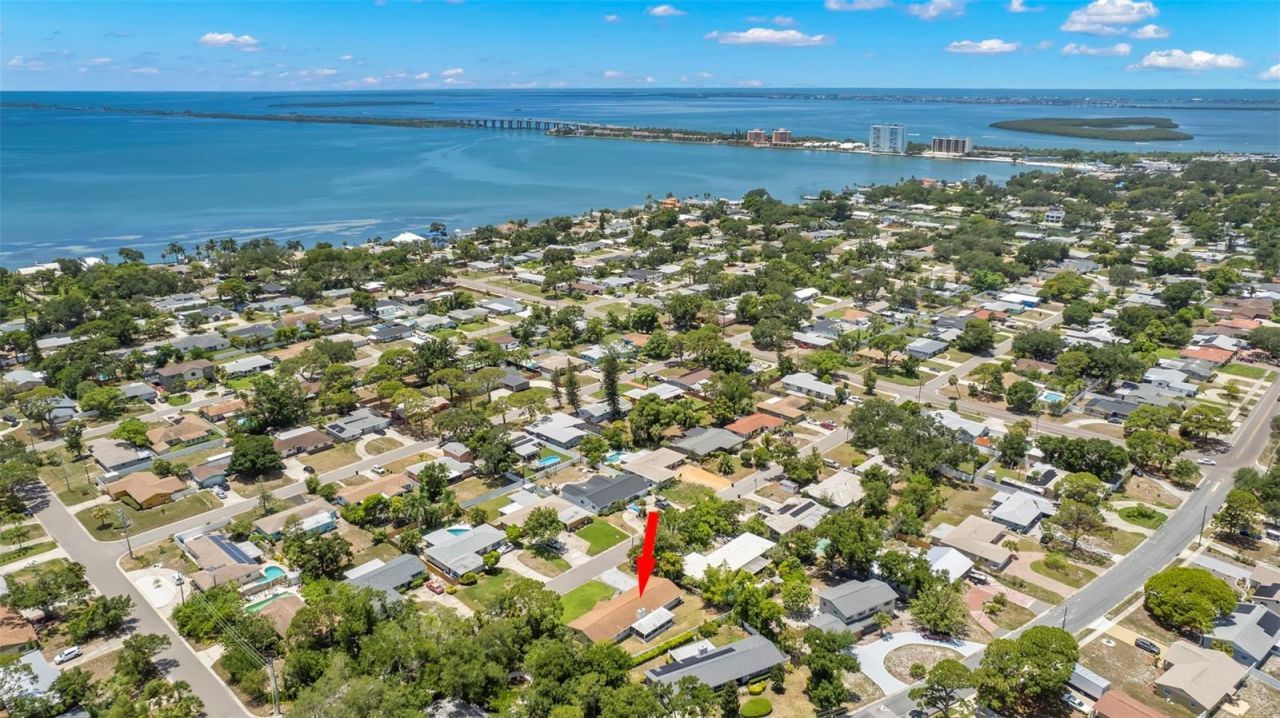 2391 66th Terrace S, Saint Petersburg, FL 33712 Photo