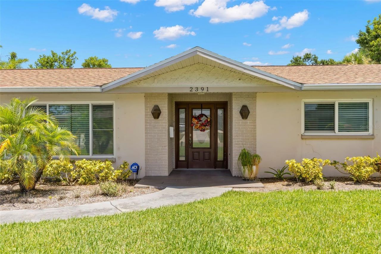 2391 66th Terrace S, Saint Petersburg, FL 33712 Photo