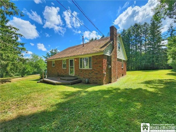 1492 Forest Avenue Extension, Jamestown, NY 14701