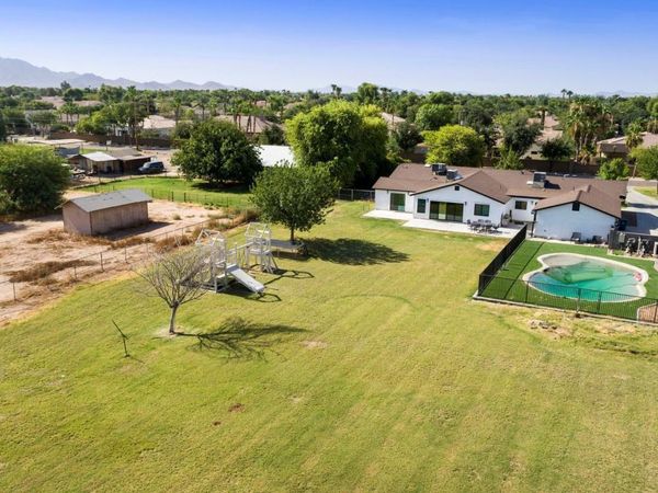 12816 E VIA DE PALMAS, Chandler, AZ 85249