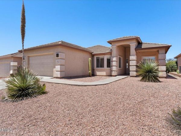 4980 E Somerset Drive, Cornville, AZ 86325