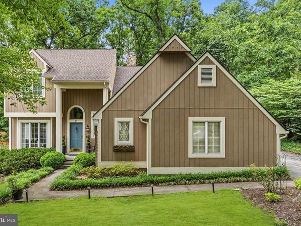 87 TWIN LAKES DRIVE, GETTYSBURG, PA 17325