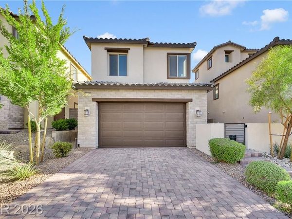11572 Desert Hollow Avenue, Las Vegas, NV 89138