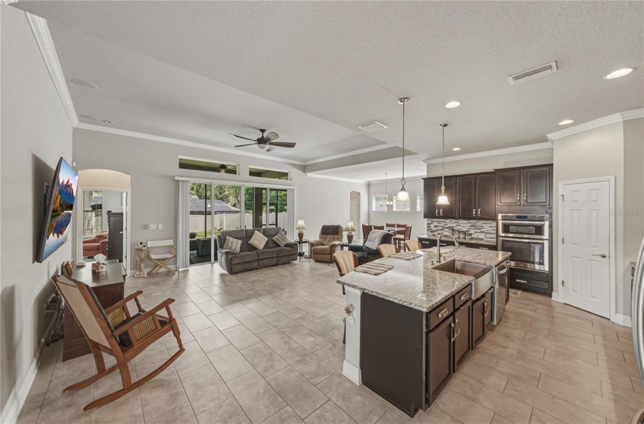 1017 Tracey Ann Loop , Seffner, FL 33584 Photo