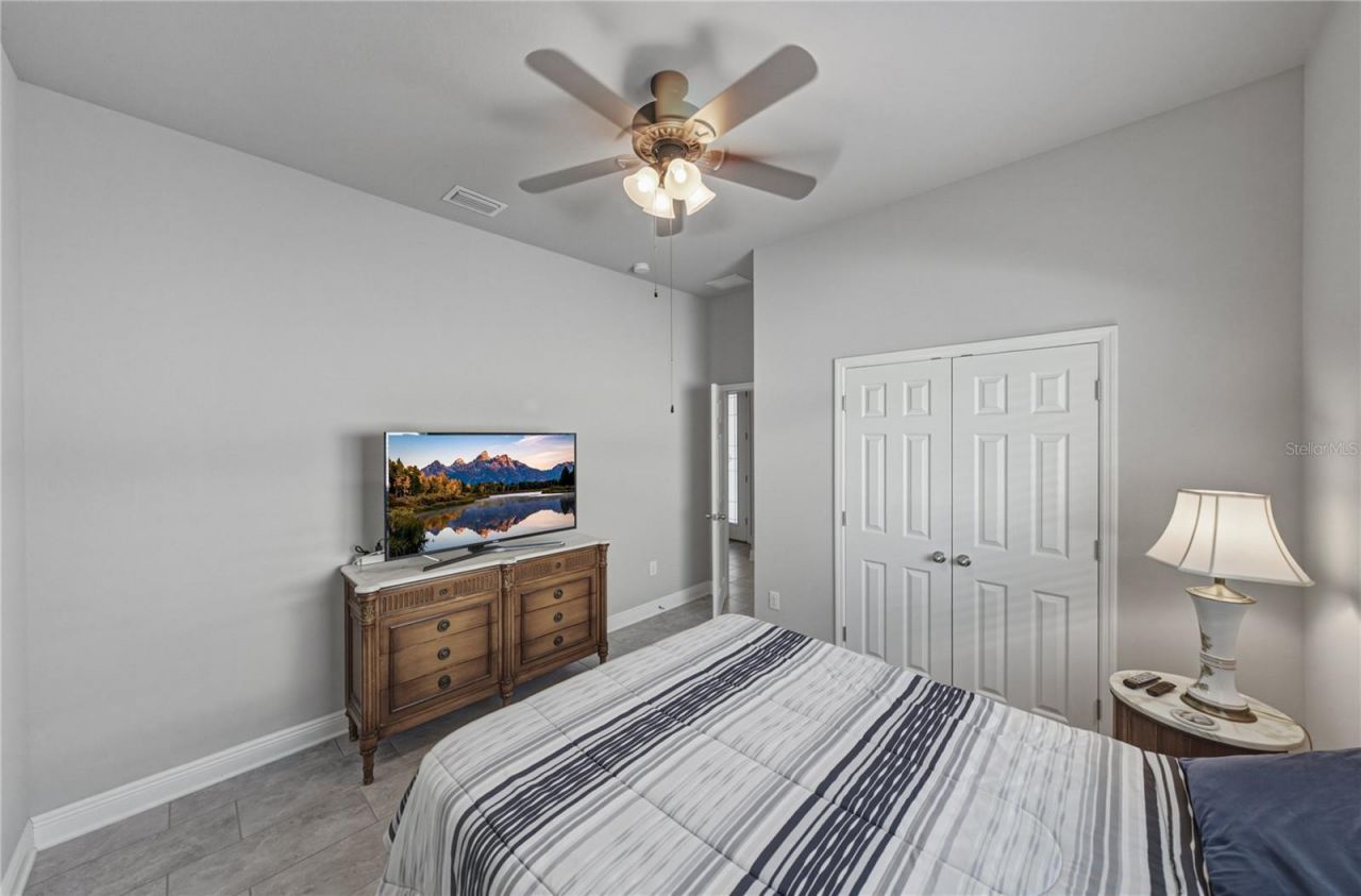 1017 Tracey Ann Loop , Seffner, FL 33584 Photo