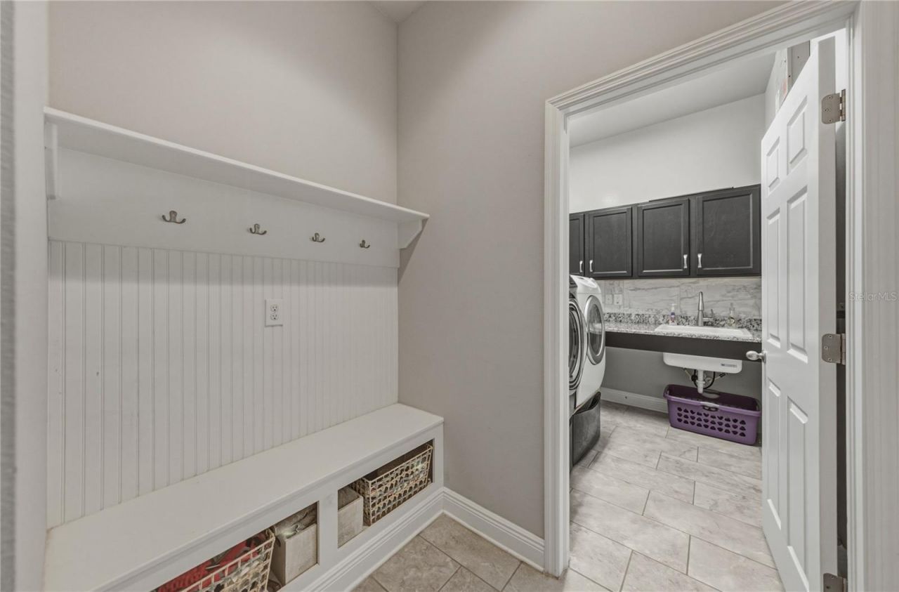 1017 Tracey Ann Loop , Seffner, FL 33584 Photo