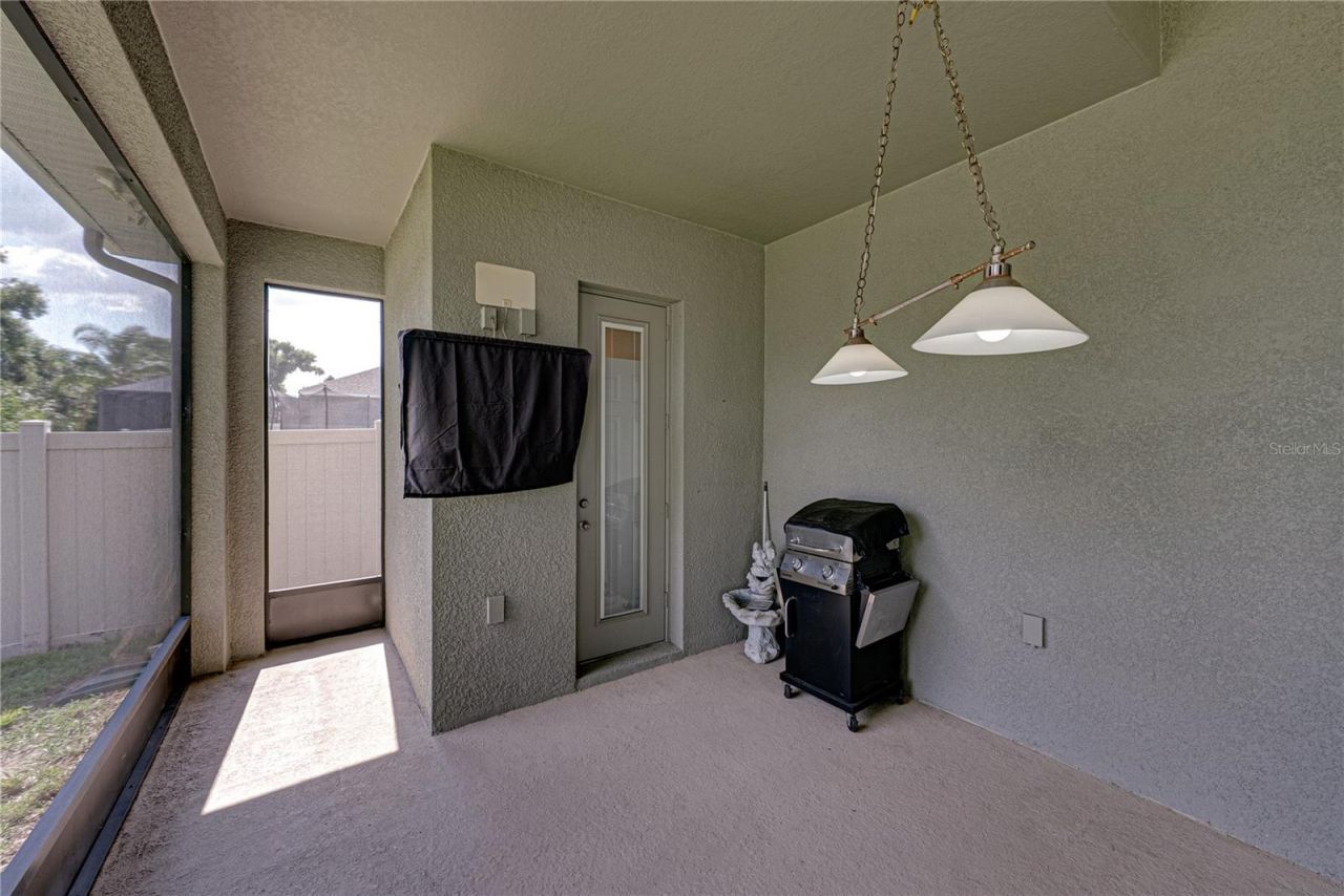 1017 Tracey Ann Loop , Seffner, FL 33584 Photo