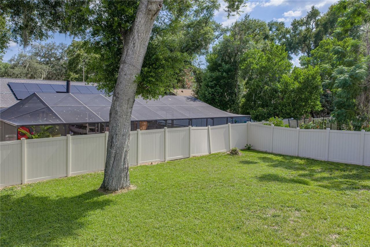 1017 Tracey Ann Loop , Seffner, FL 33584 Photo