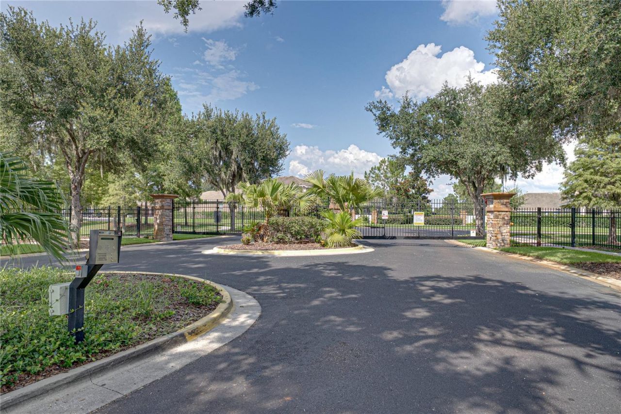 1017 Tracey Ann Loop , Seffner, FL 33584 Photo