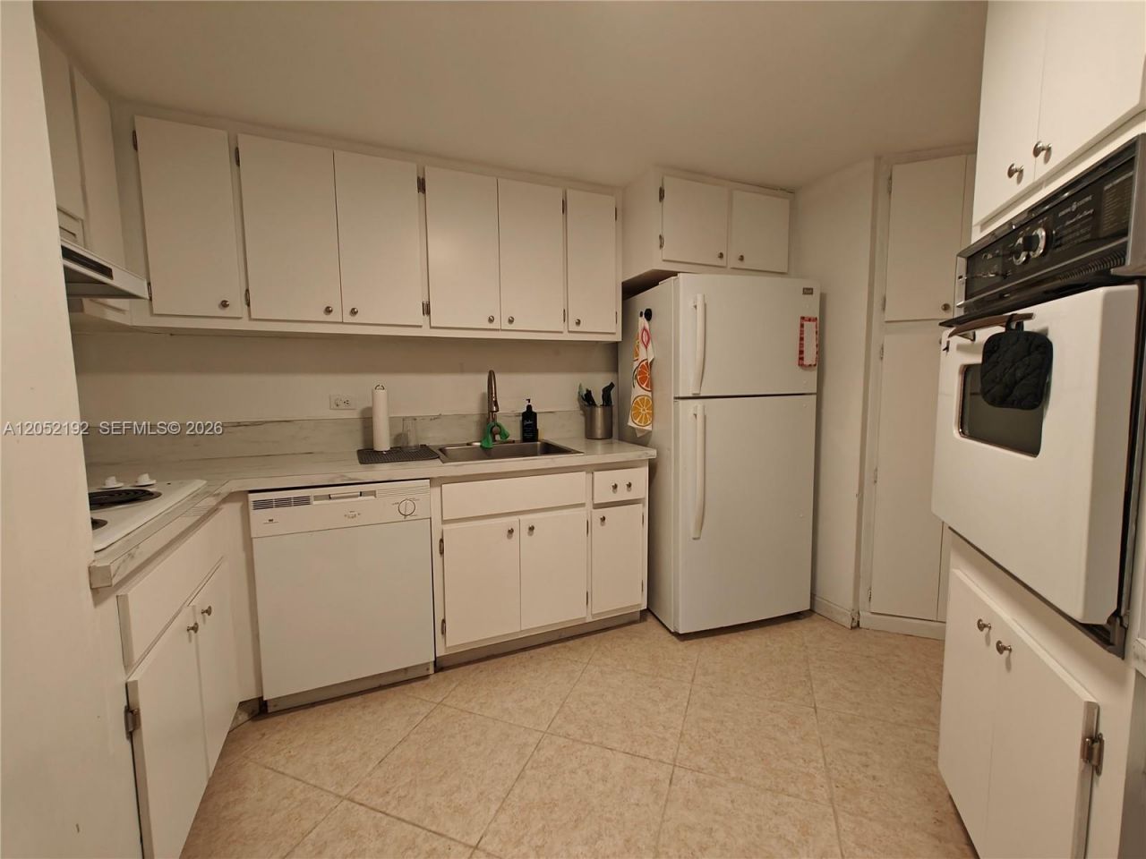 825 Brickell Bay Dr , Unit 350, Miami, FL 33131 Photo