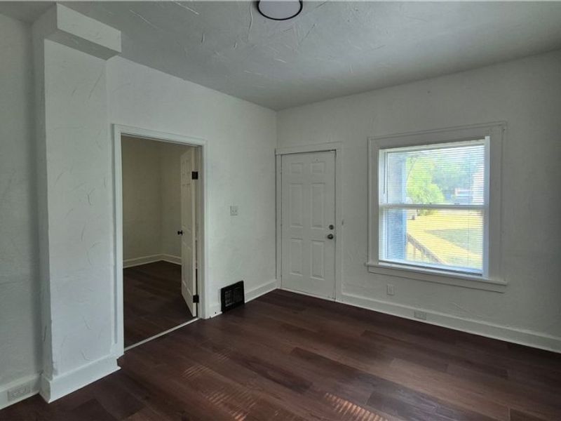12512 Rexford Avenue, Cleveland, OH 44105 Photo 5