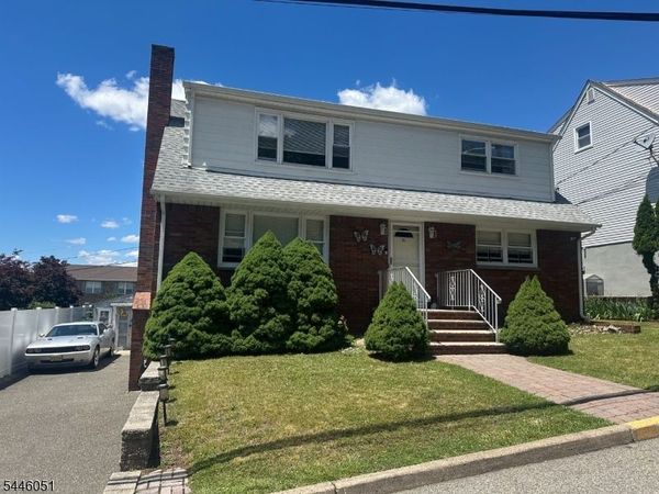 30 Garden Ave, Woodland Park, NJ 07424