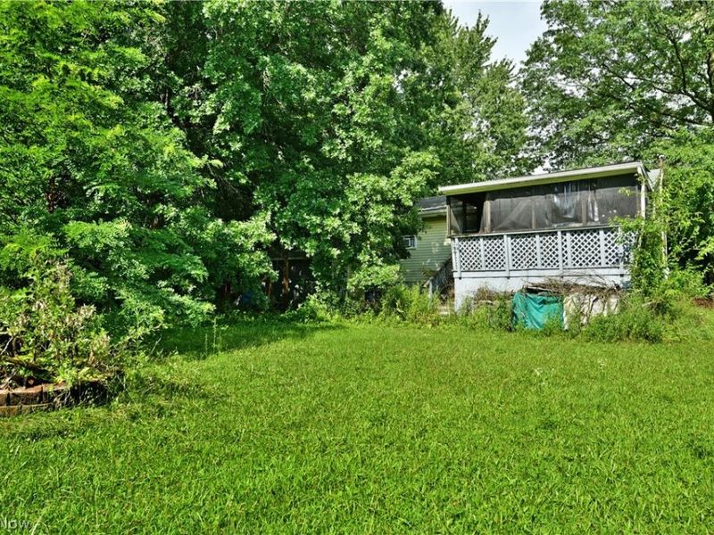 2190 N Kansas Road, Orrville, OH 44667 Photo 11