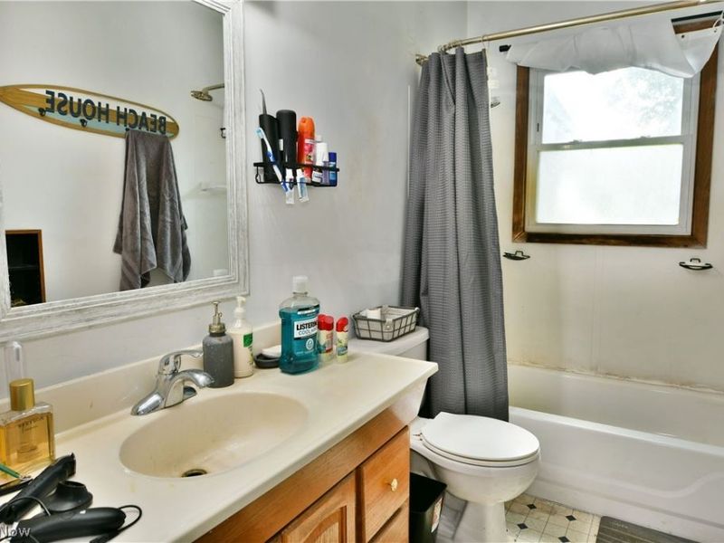 2190 N Kansas Road, Orrville, OH 44667 Photo 27