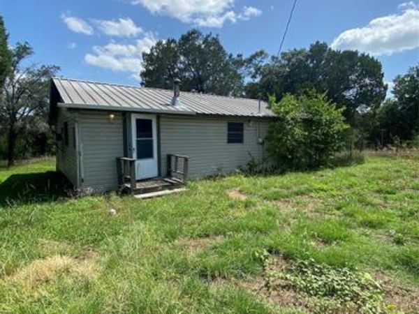 3315 Frontier Trail , Granbury, TX 76048
