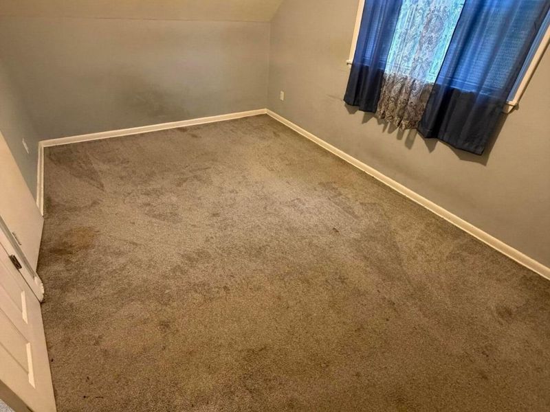 4649 Dundee Avenue, Columbus, OH 43227 Photo 5
