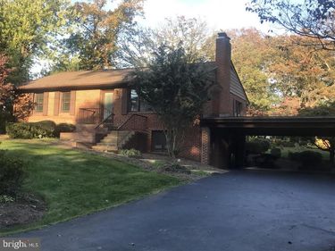 521 BEULAH ROAD NE , VIENNA, VA 22180
