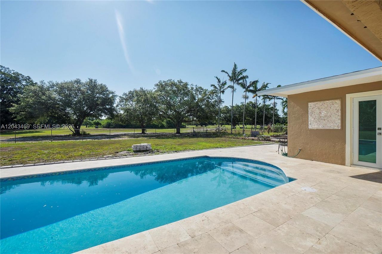 4914 SW 90th Ave, Cooper City, FL 33328 Photo