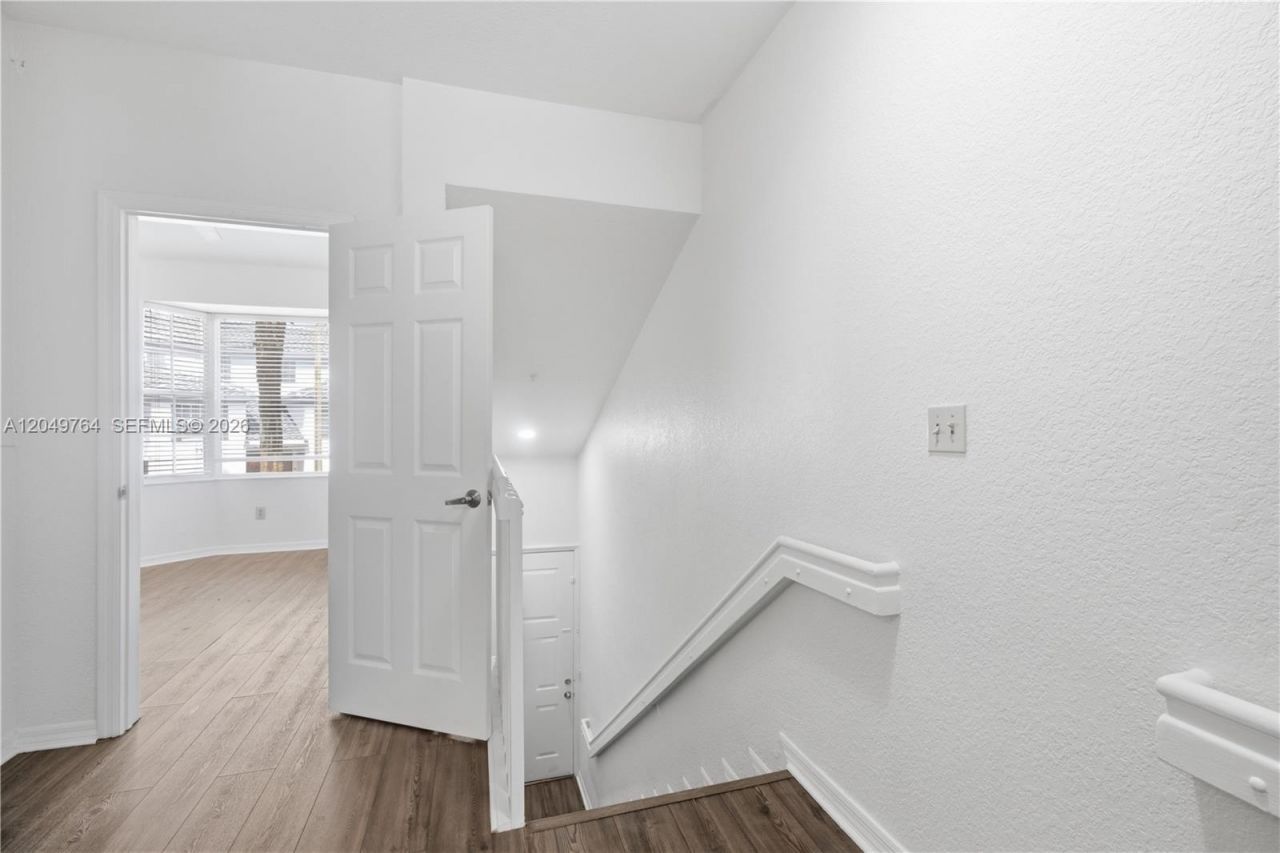 725 SW 148th Ave , Unit 507, Sunrise, FL 33325 Photo