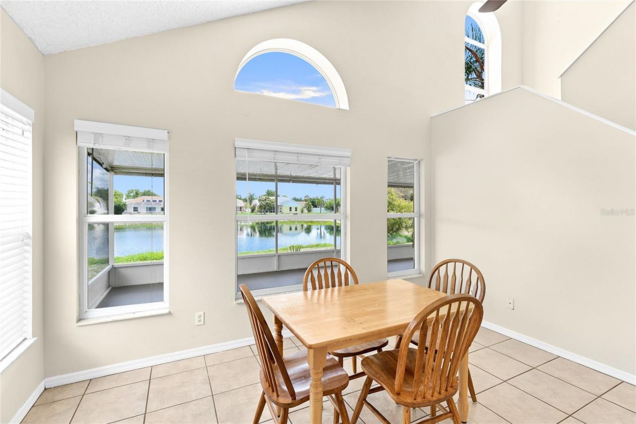 4817 11th Avenue Circle E, Bradenton, FL 34208 Photo