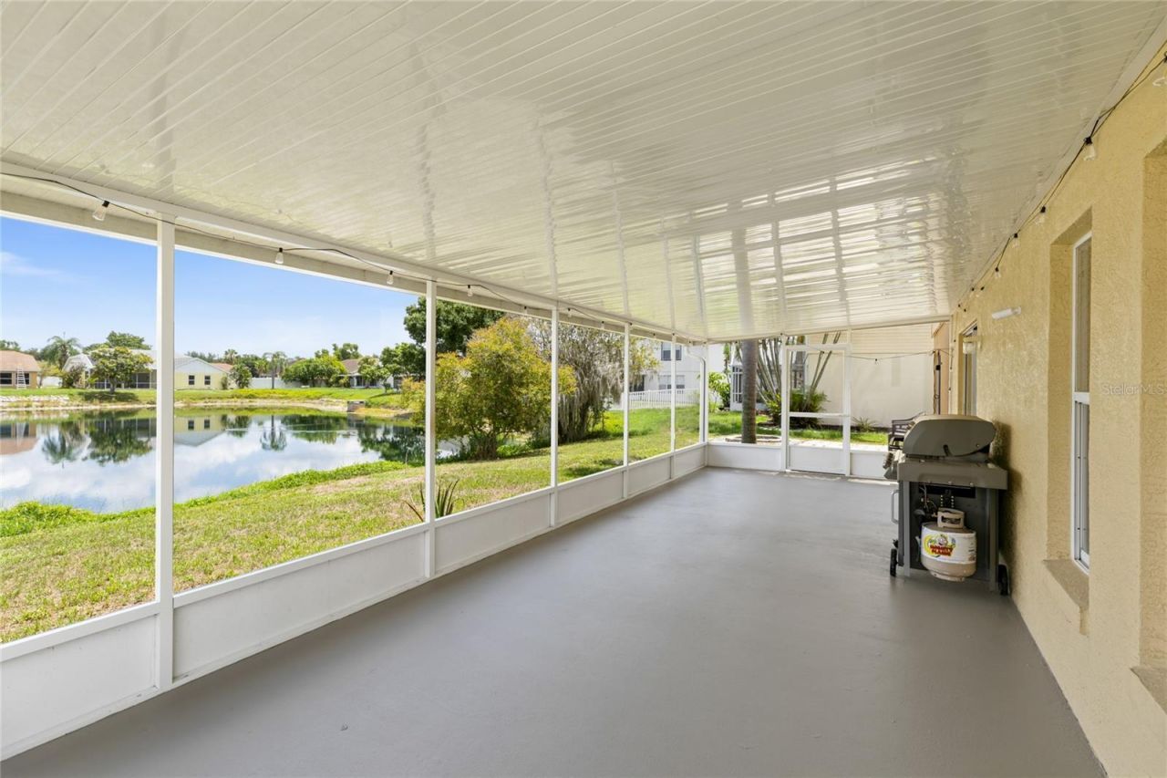 4817 11th Avenue Circle E, Bradenton, FL 34208 Photo