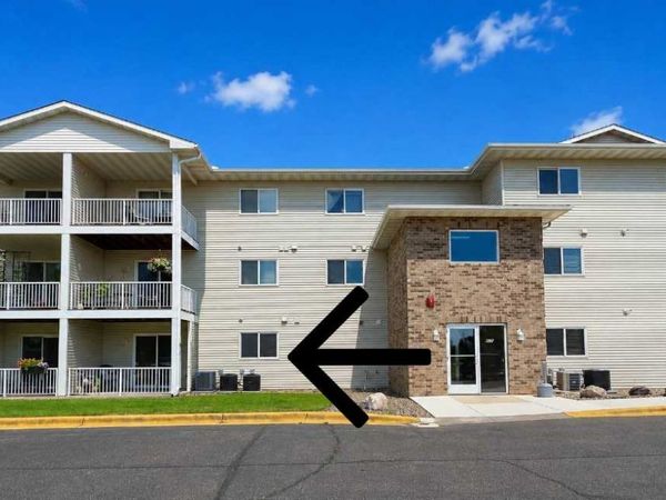 875 Bahls Drive, Unit 107, Hastings, MN 55033