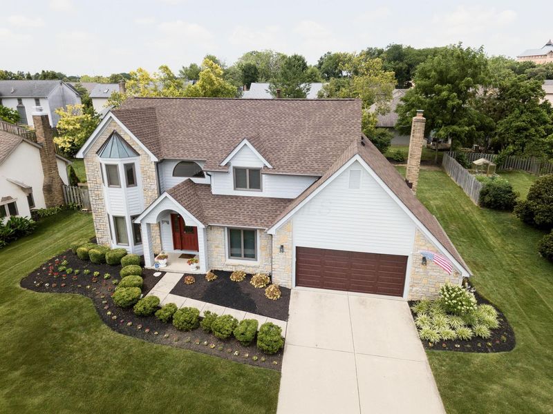 4559 Hunting Creek Drive, Grove City, OH 43123 Photo 4