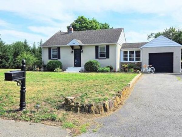 279 RUSSELL AVENUE, VINELAND, NJ 08360