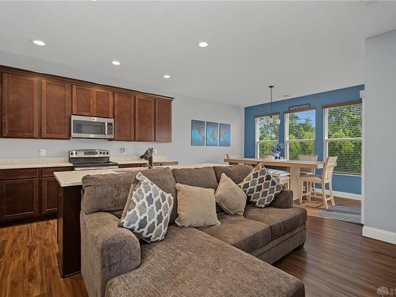 961 Reeder Circle, Washington Township, OH 45458 Photo 38
