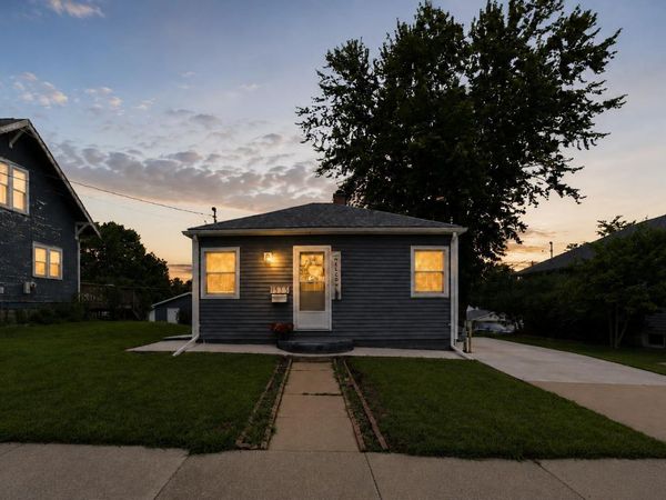 1535 Hawthorne Avenue, Waterloo, IA 50702