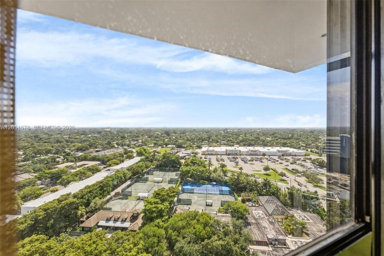 2000 Towerside Ter, Unit 1911, Miami, FL 33138 Photo