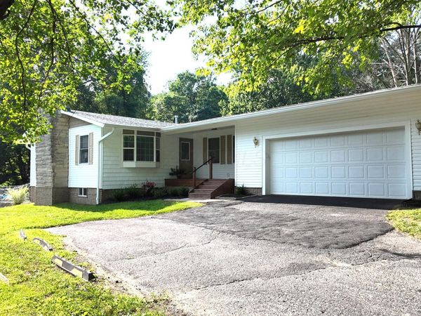 1401 N High Street , Lancaster, OH 43130