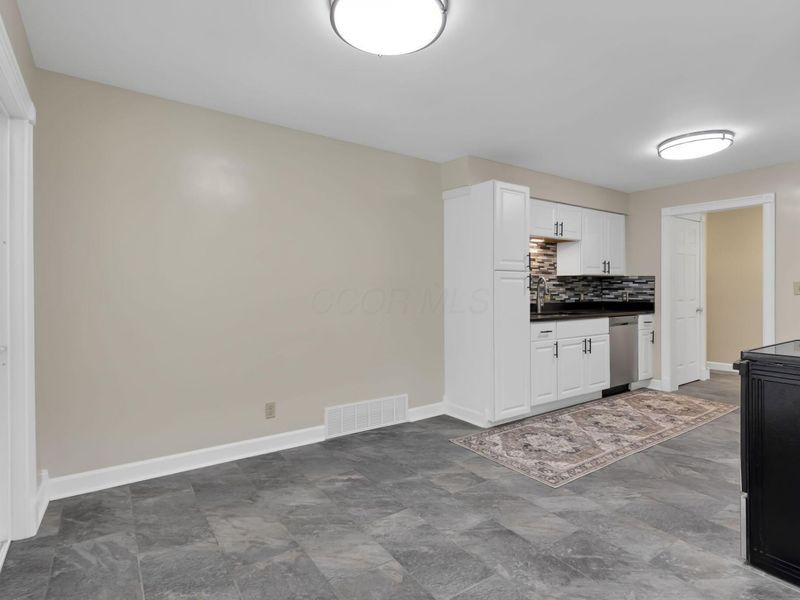 1401 N High Street, Lancaster, OH 43130 Photo 24