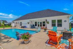 650 Pacific Commons Dr. photo 4