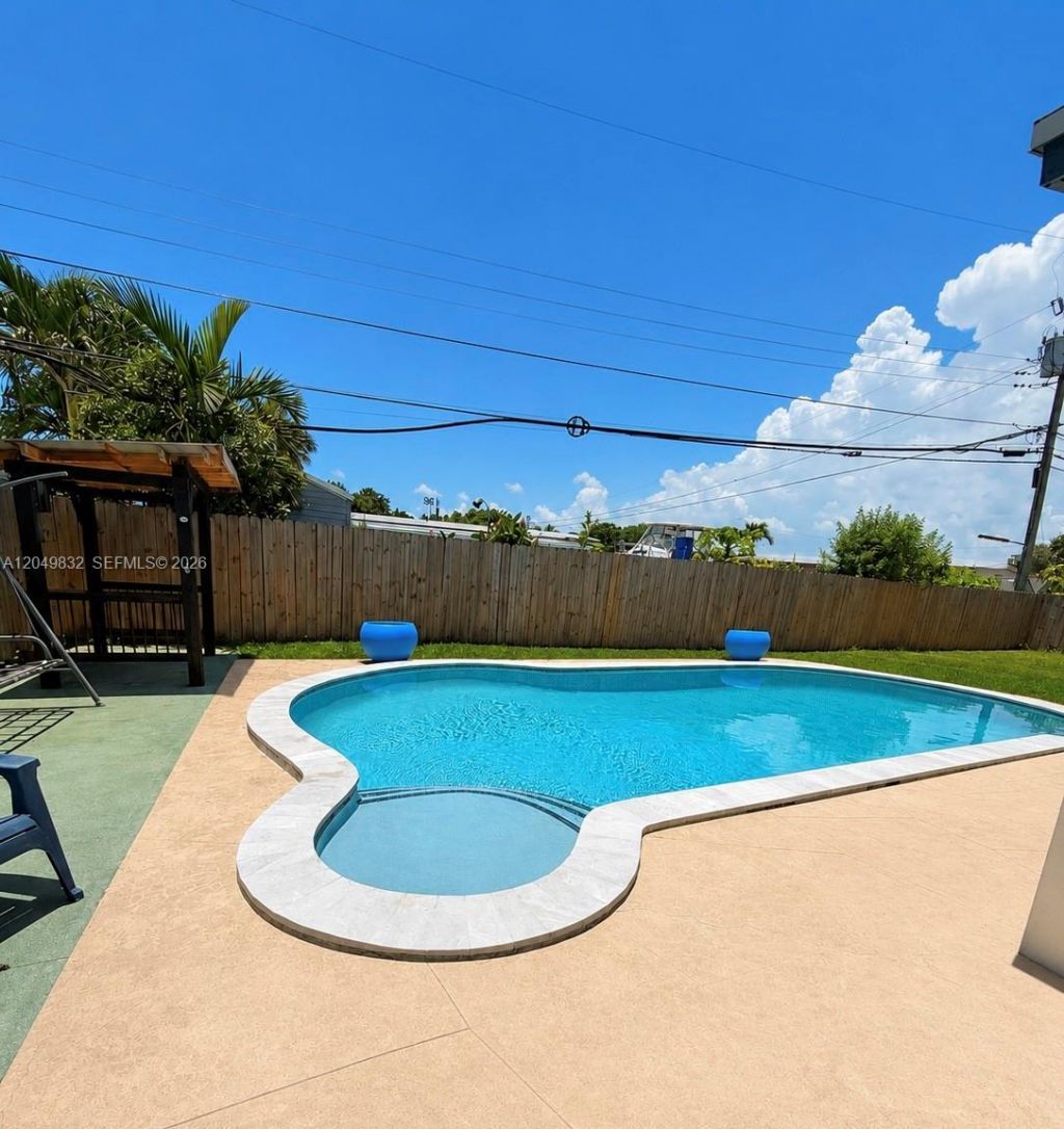 10730 SW 52nd Ter , Miami, FL 33165 Photo