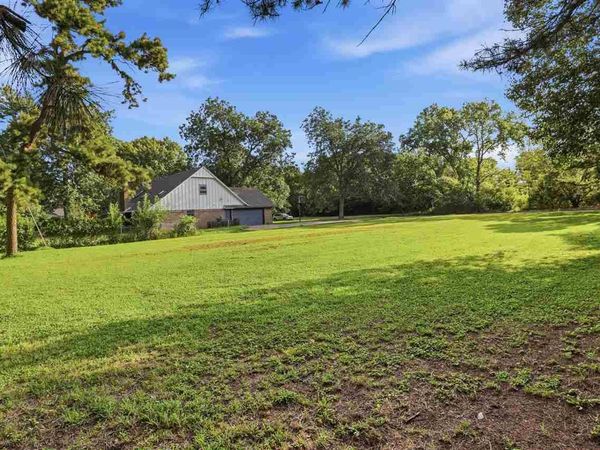 1410 N Wildwood Drive, Stillwater, OK 74075