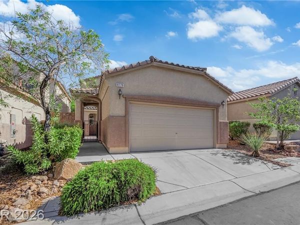 8779 Salvestrin Point Avenue, Las Vegas, NV 89148