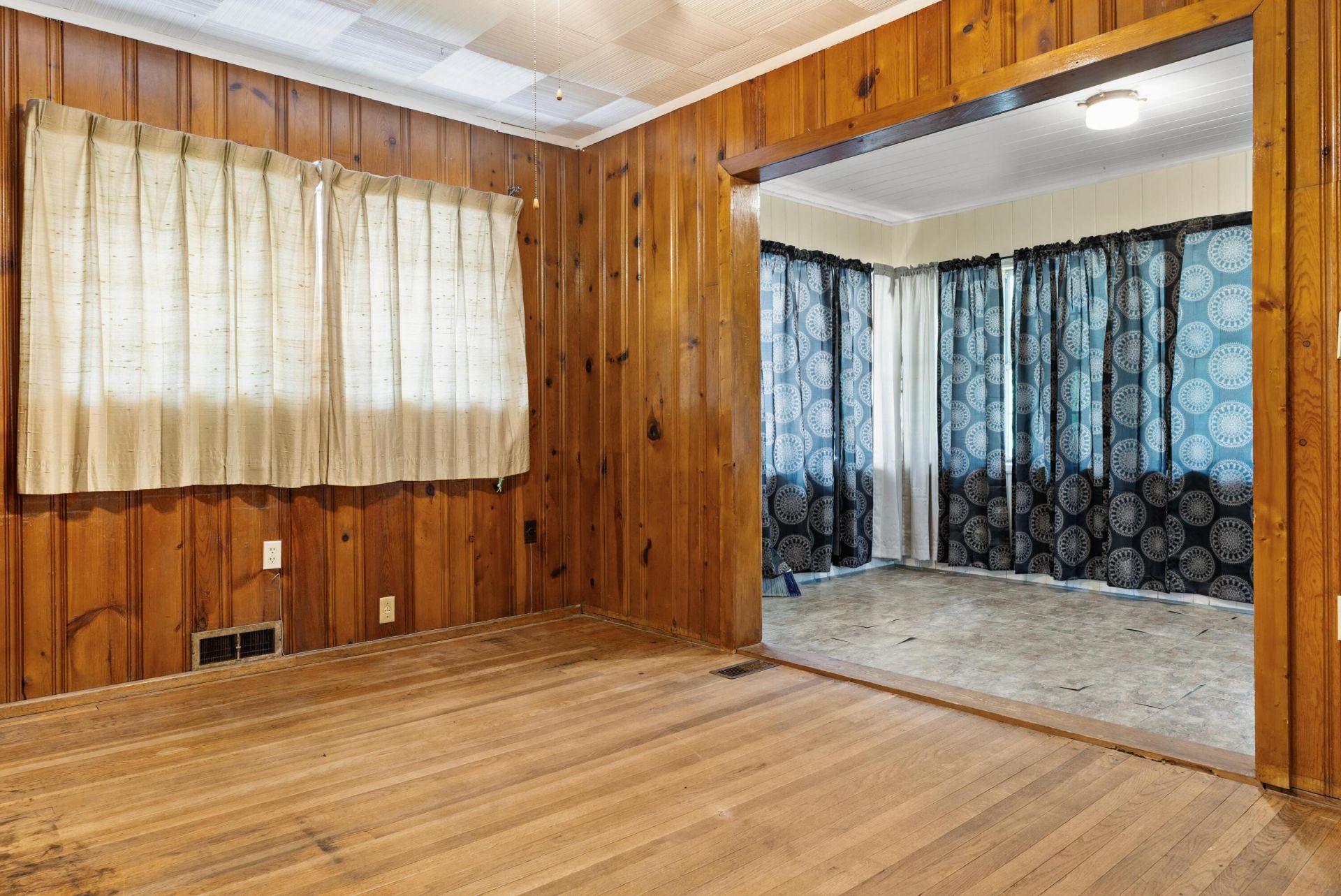 384 Scoville Street Photo 26
