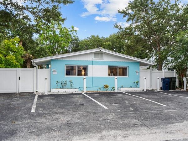 657 SW Cleveland Avenue , Stuart, FL 34994