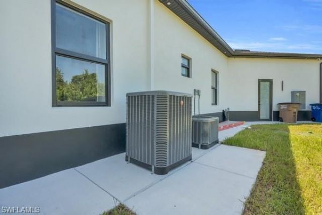2500 2nd St Sw, Lehigh Acres, FL 33976 Photo