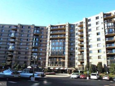 8340 GREENSBORO DRIVE, Unit 919, MCLEAN, VA 22102