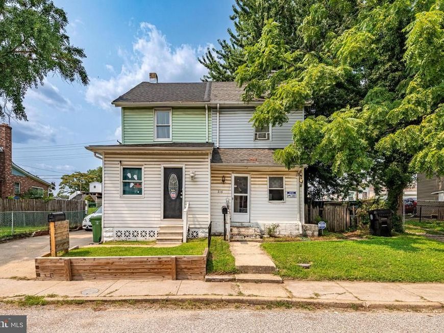 216 Riverview Avenue, Baltimore, MD 21222 Main Photo