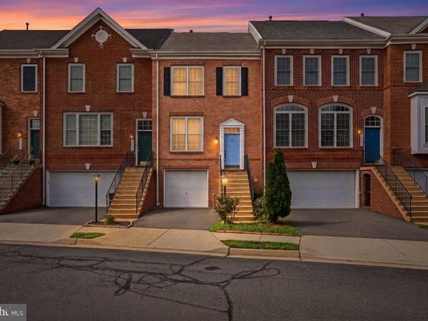 21753 LADYSLIPPER SQUARE, ASHBURN, VA 20147