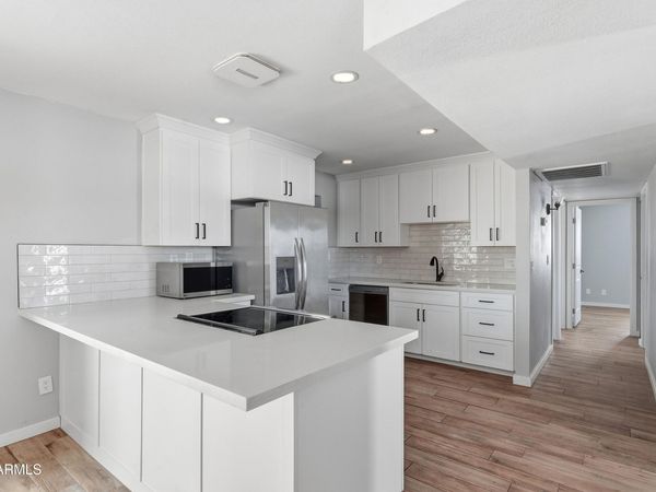 5630 W WILSHIRE Drive, Phoenix, AZ 85035