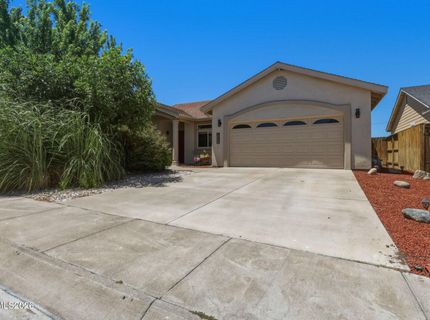 1060 Pepper Lane, Fernley, NV 89408 Photo